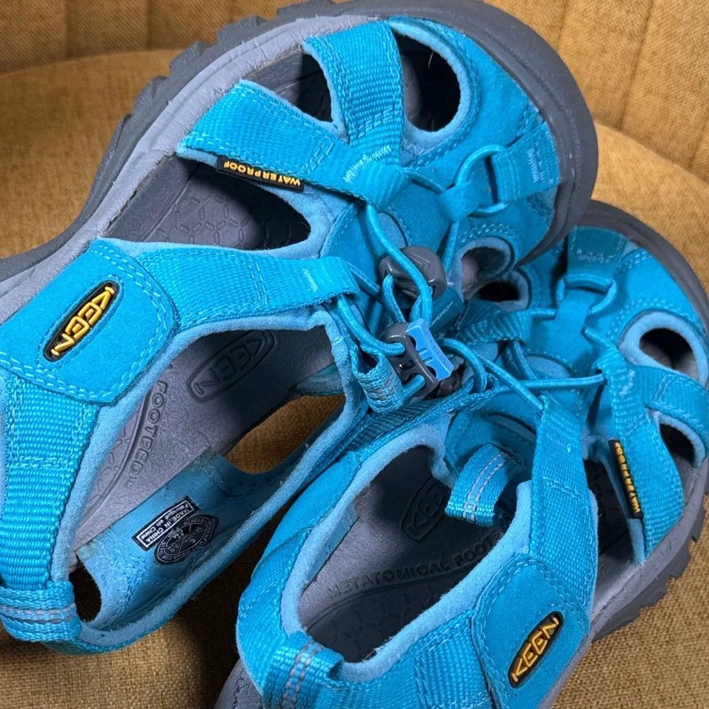 Keen Kids Teal and Gray Sandals - Picture 8 of 9
